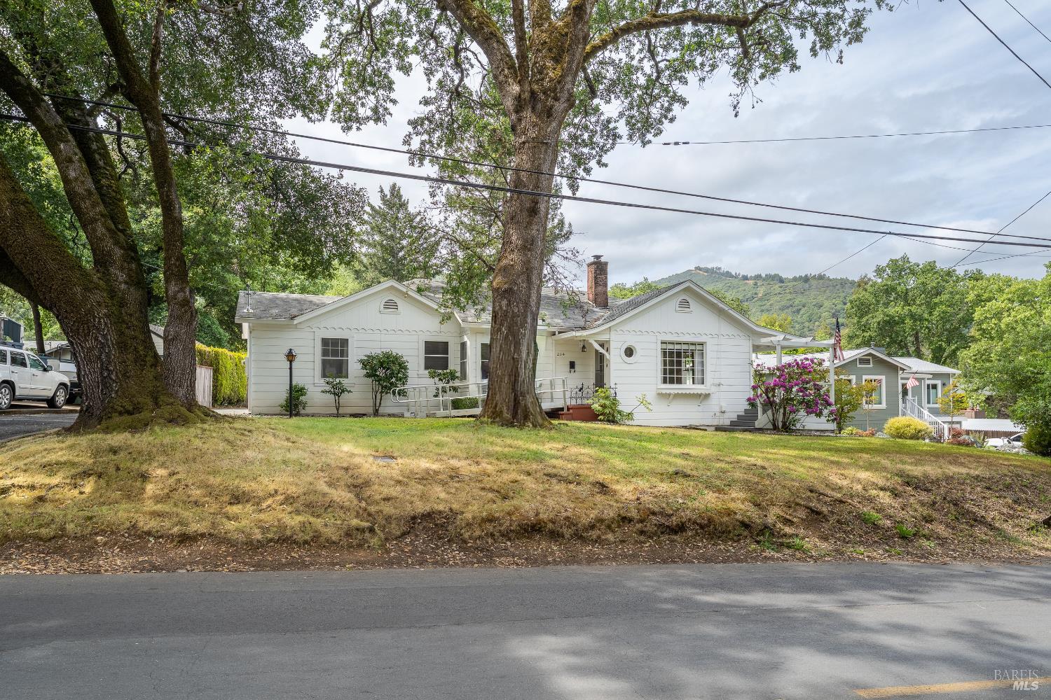 204 N Barnes Street Ukiah CA 95482