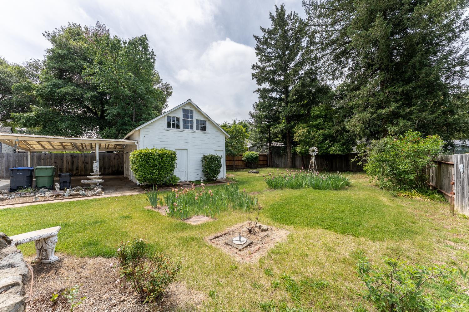 204 N Barnes Street Ukiah CA 95482