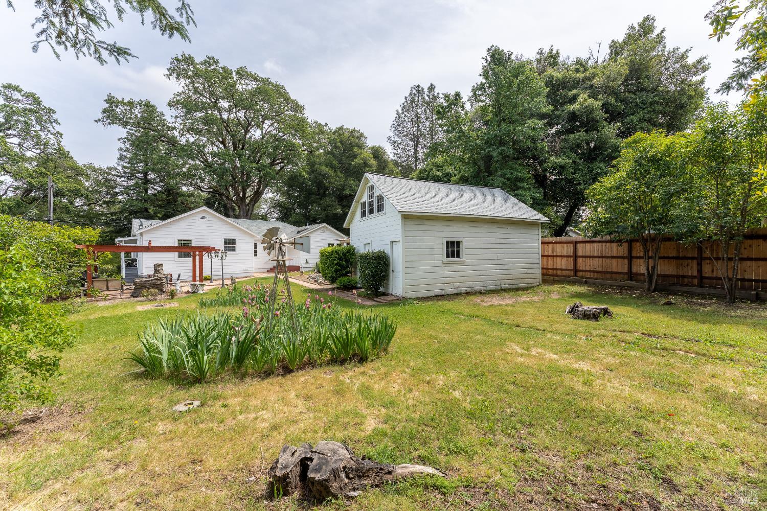 204 N Barnes Street Ukiah CA 95482