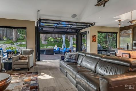 1515 San Ramon Way Santa Rosa CA 95409
