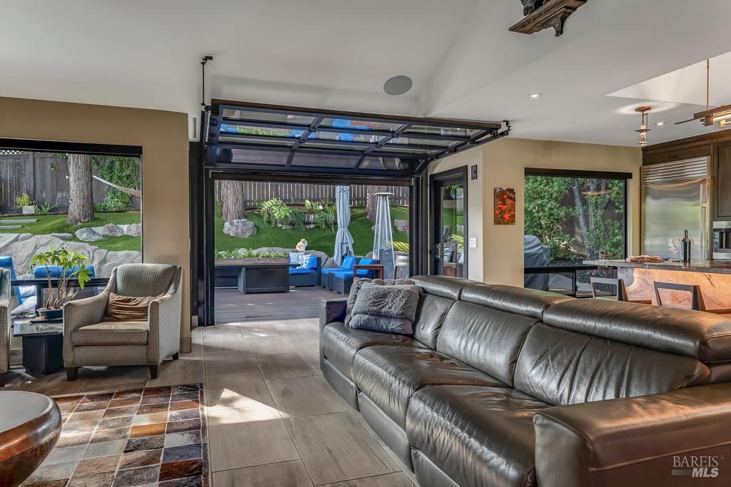 1515 San Ramon Way Santa Rosa CA 95409