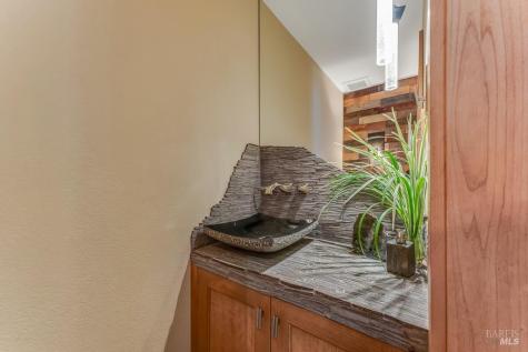 1515 San Ramon Way Santa Rosa CA 95409
