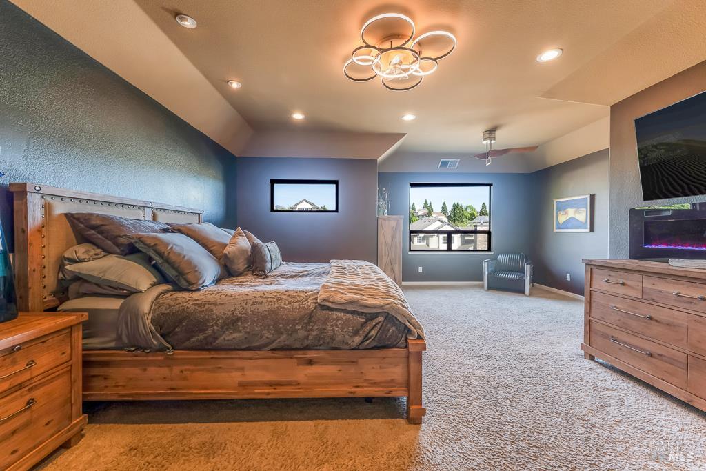 1515 San Ramon Way Santa Rosa CA 95409