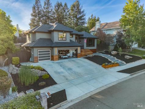 1515 San Ramon Way Santa Rosa CA 95409