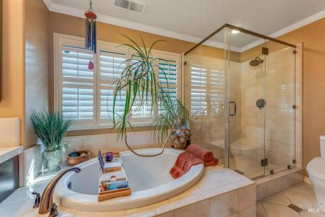 1515 San Ramon Way Santa Rosa CA 95409