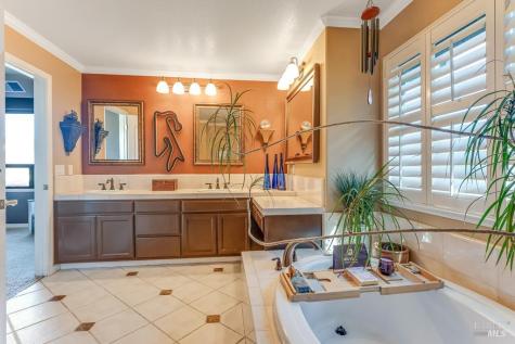 1515 San Ramon Way Santa Rosa CA 95409
