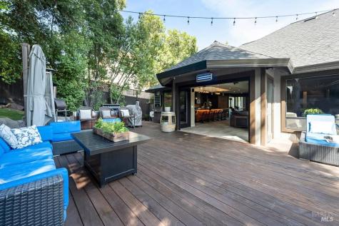 1515 San Ramon Way Santa Rosa CA 95409
