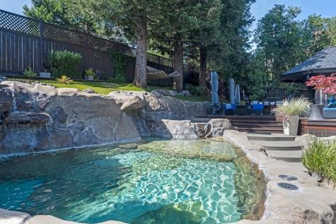 1515 San Ramon Way Santa Rosa CA 95409