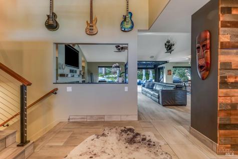 1515 San Ramon Way Santa Rosa CA 95409