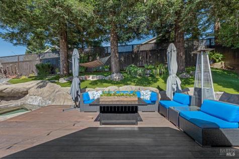 1515 San Ramon Way Santa Rosa CA 95409