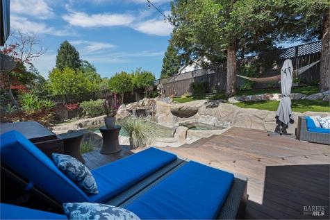 1515 San Ramon Way Santa Rosa CA 95409