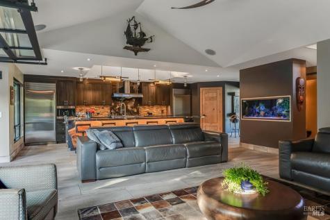 1515 San Ramon Way Santa Rosa CA 95409