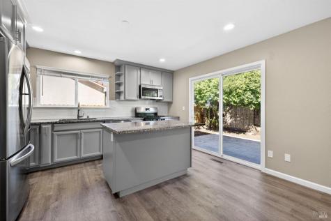 6390 San Simeon Drive Rohnert Park CA 94928