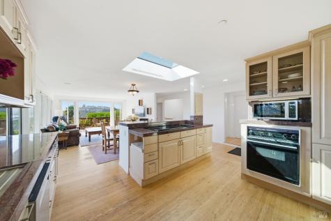 11 Saint Bernard Lane Tiburon CA 94920