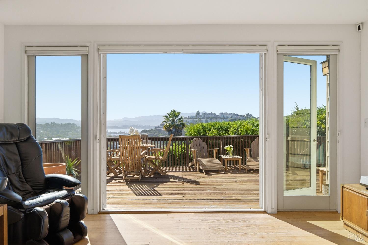 11 Saint Bernard Lane Tiburon CA 94920