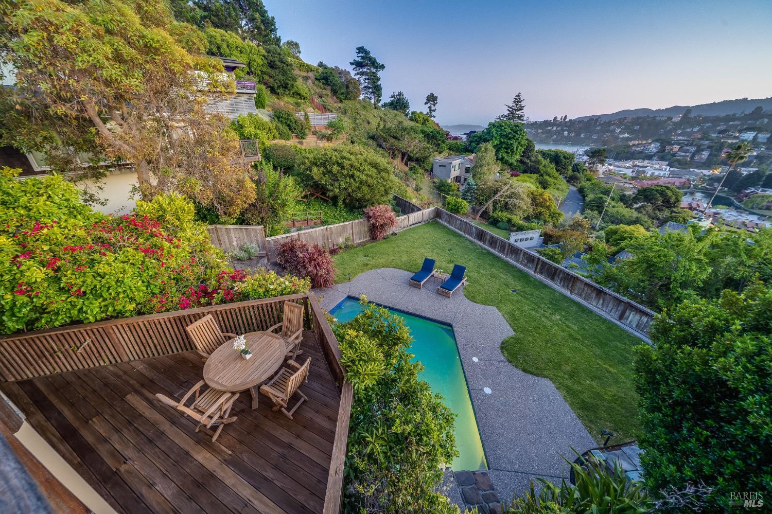 11 Saint Bernard Lane Tiburon CA 94920