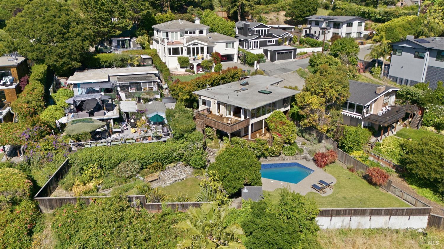 11 Saint Bernard Lane Tiburon CA 94920