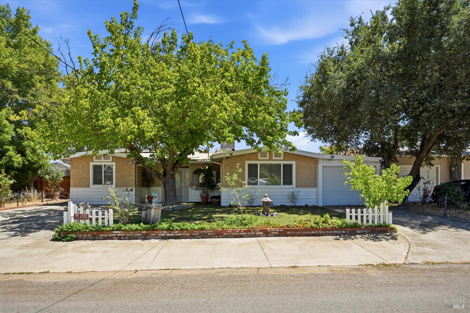 12753 Shoreview Drive Clearlake Oaks CA 95423
