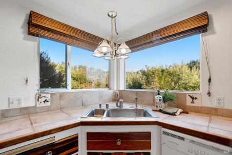 12303 Margie Lane Glen Ellen CA 95442