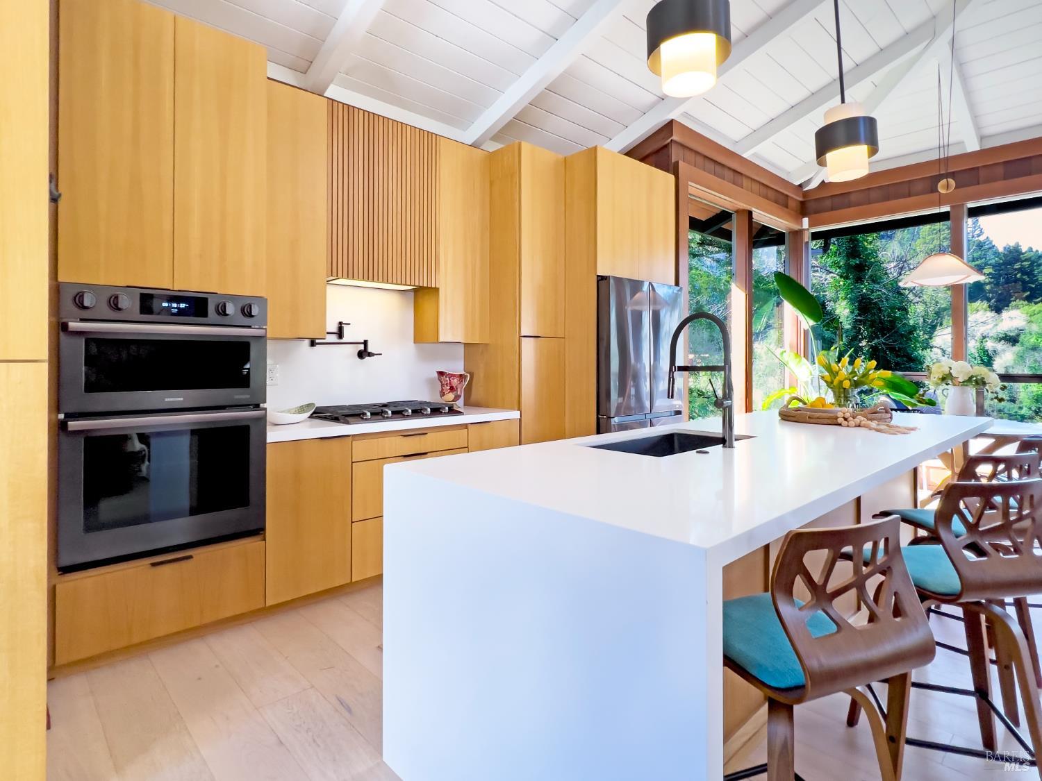 16620 Guernewood Road Guerneville CA 95446