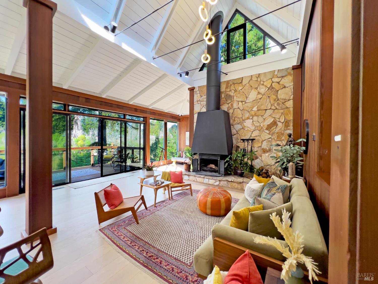 16620 Guernewood Road Guerneville CA 95446