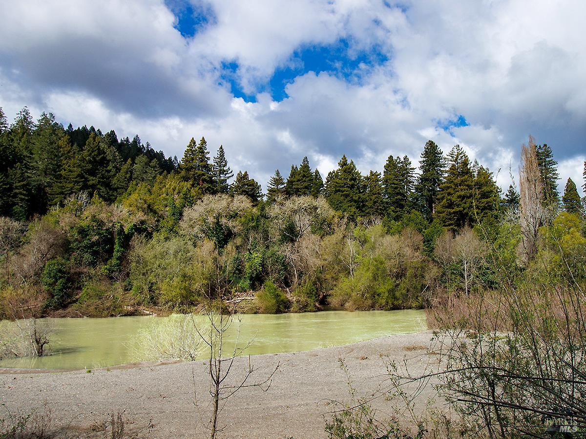 16620 Guernewood Road Guerneville CA 95446