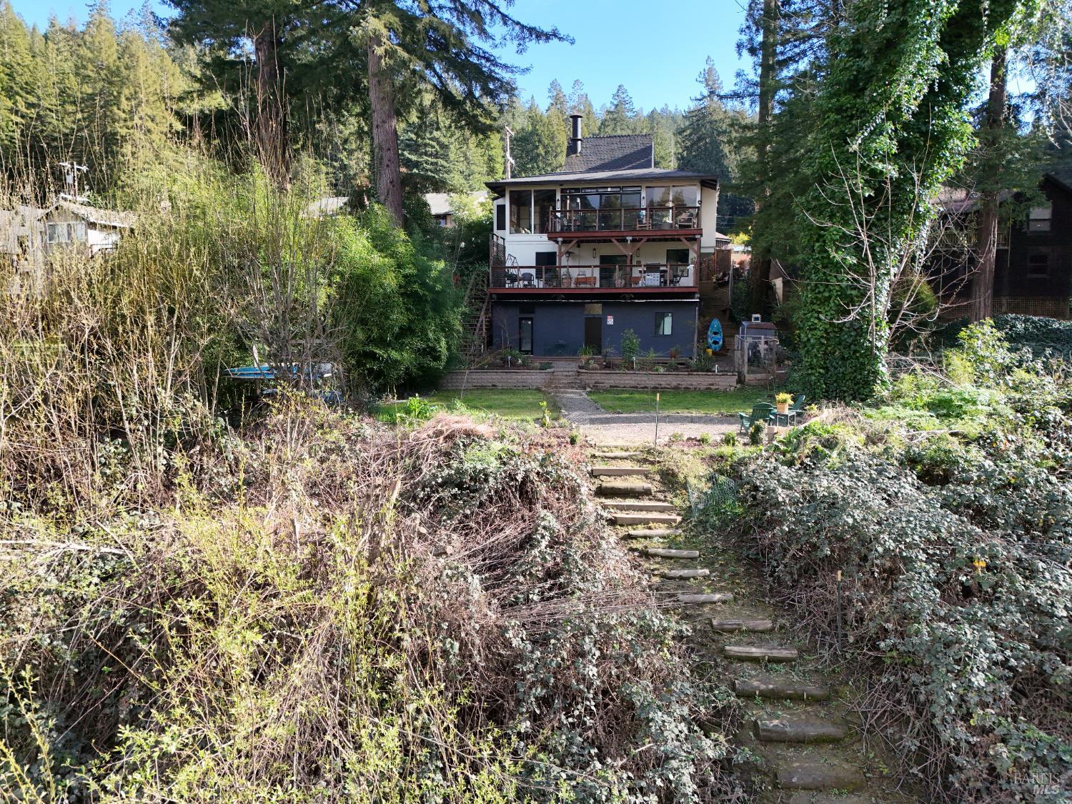 16620 Guernewood Road Guerneville CA 95446