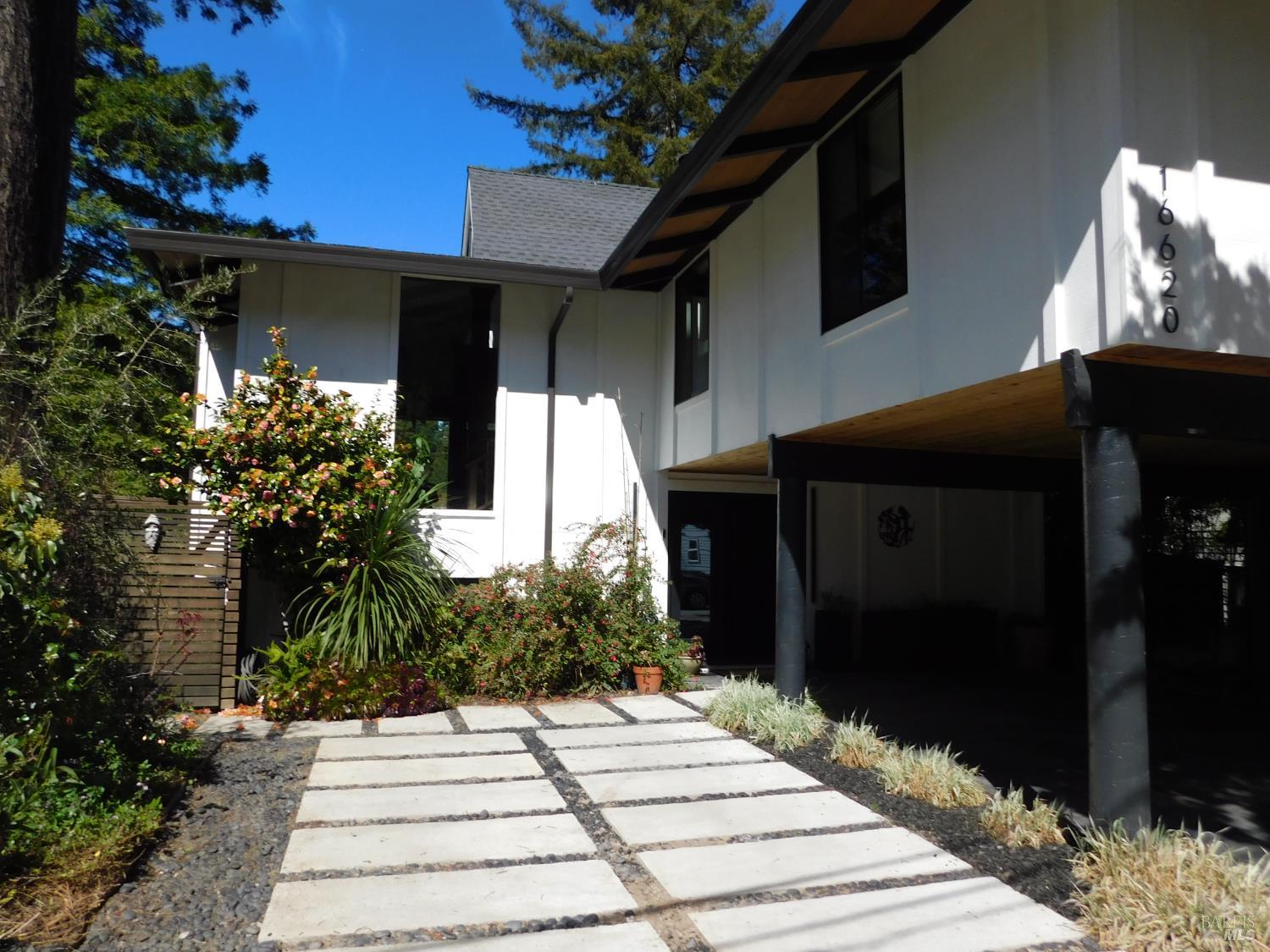 16620 Guernewood Road Guerneville CA 95446