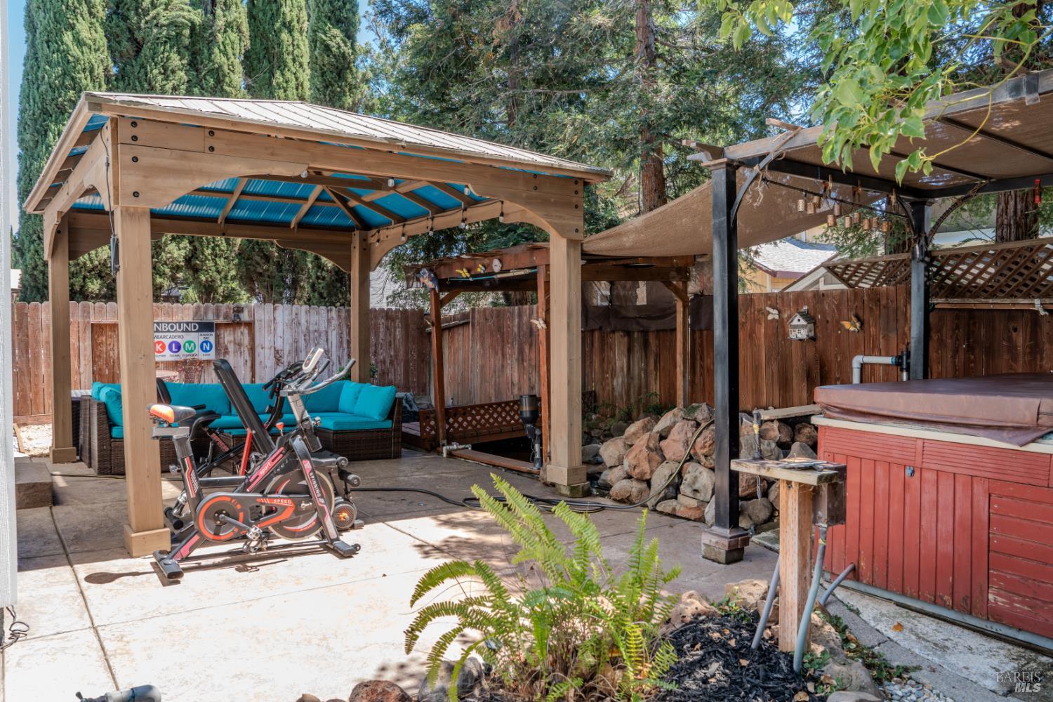 348 Samantha Place Vacaville CA 95687