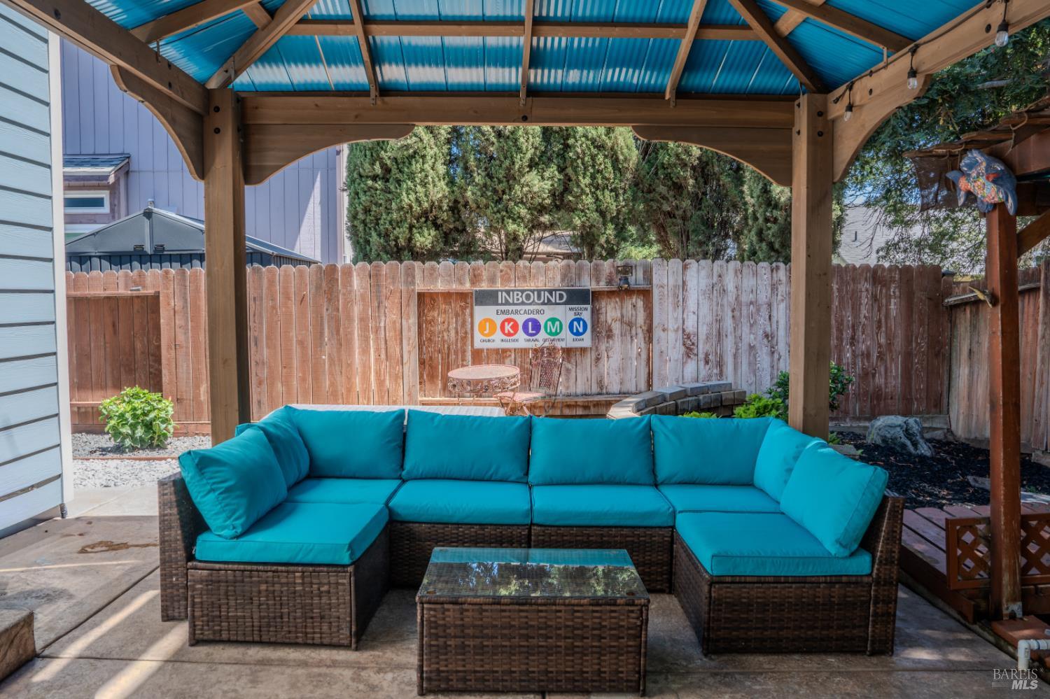 348 Samantha Place Vacaville CA 95687