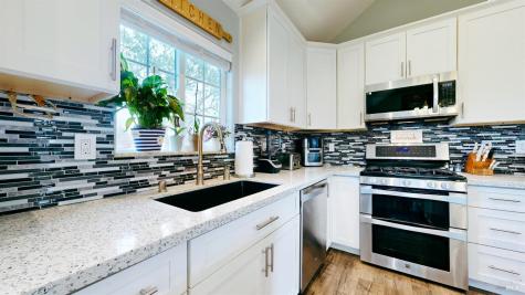 380 Irwin Lane Santa Rosa CA 95401