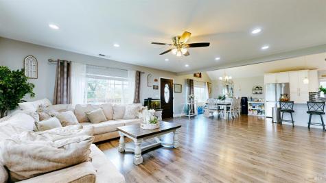 380 Irwin Lane Santa Rosa CA 95401