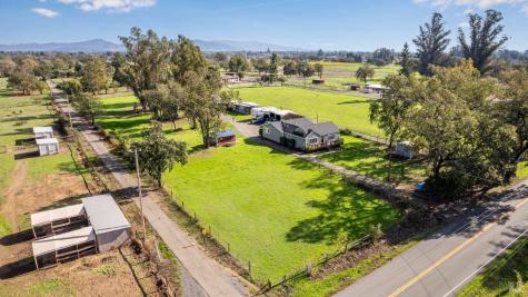 380 Irwin Lane Santa Rosa CA 95401