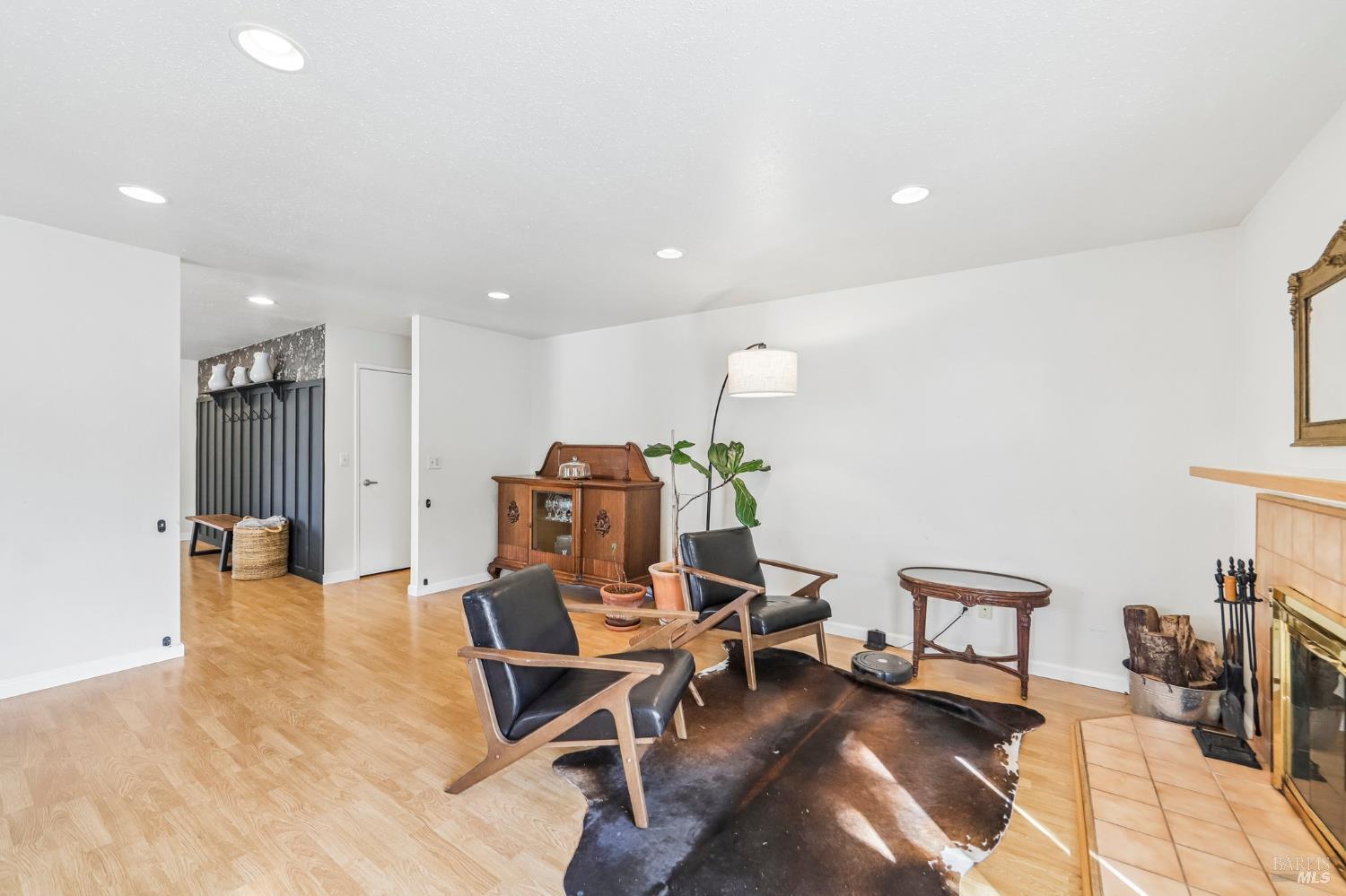 4416 Hamlet Court Rohnert Park CA 94928