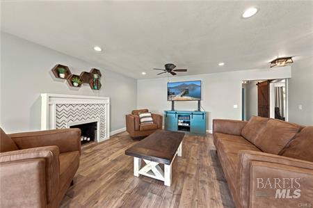 9175 Glenhaven Drive Glenhaven CA 95443