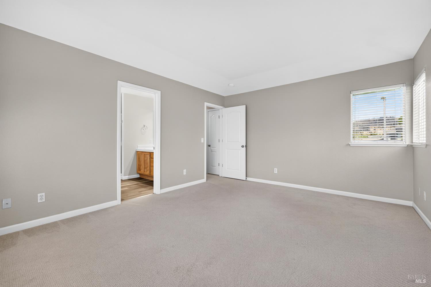 329 Hansbery Way Santa Rosa CA 95409