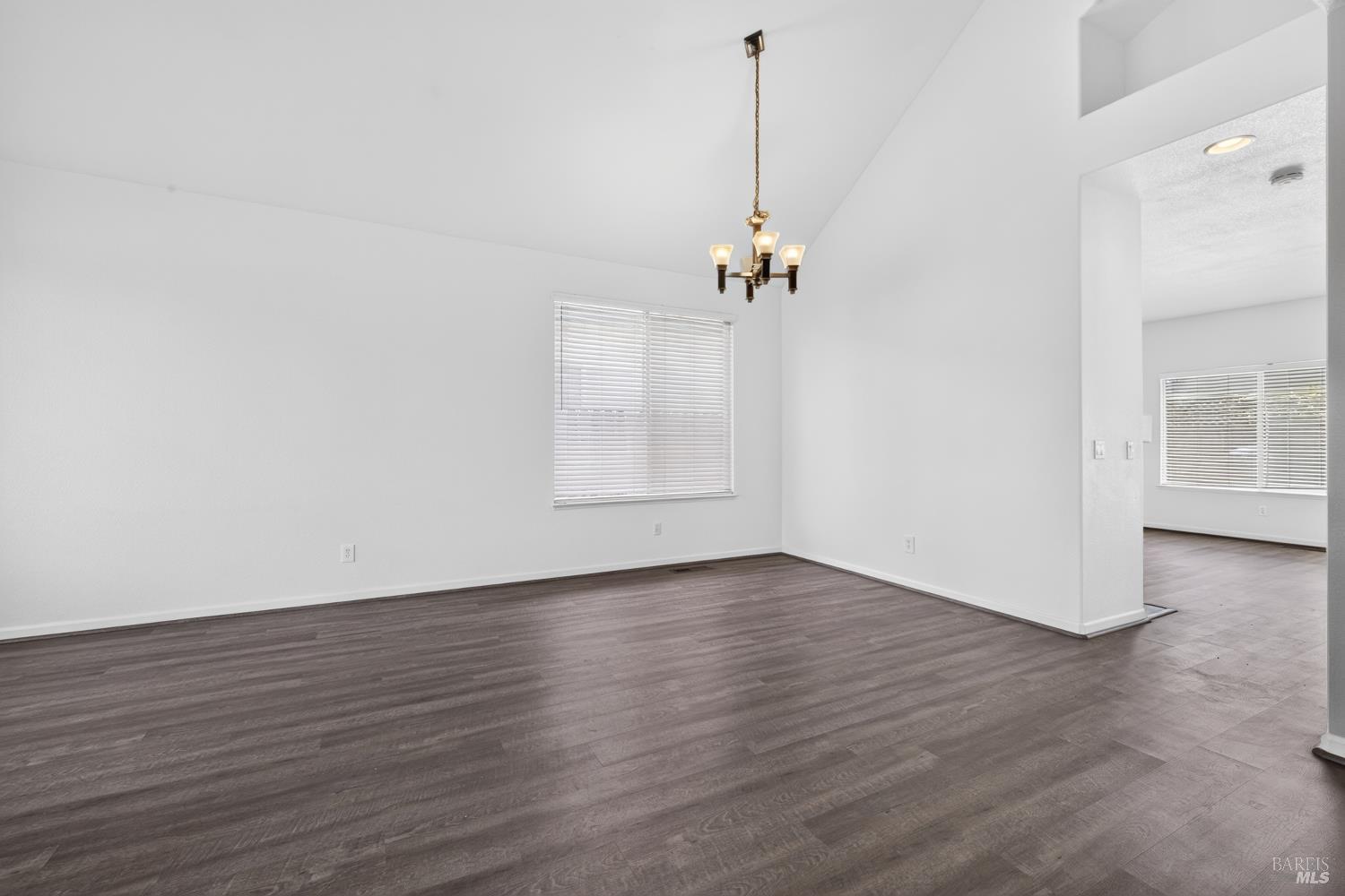 329 Hansbery Way Santa Rosa CA 95409