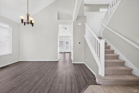 329 Hansbery Way Santa Rosa CA 95409