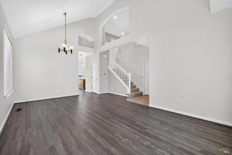 329 Hansbery Way Santa Rosa CA 95409