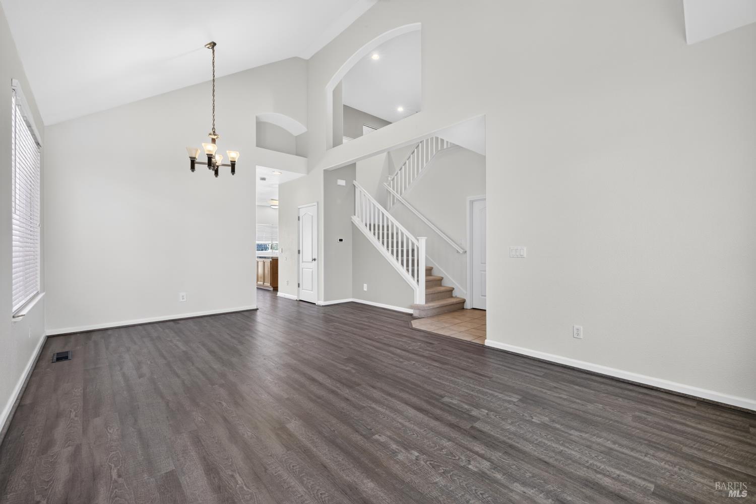 329 Hansbery Way Santa Rosa CA 95409
