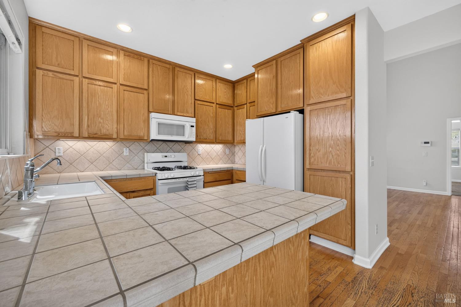2038 Red Oak Circle Santa Rosa CA 95403