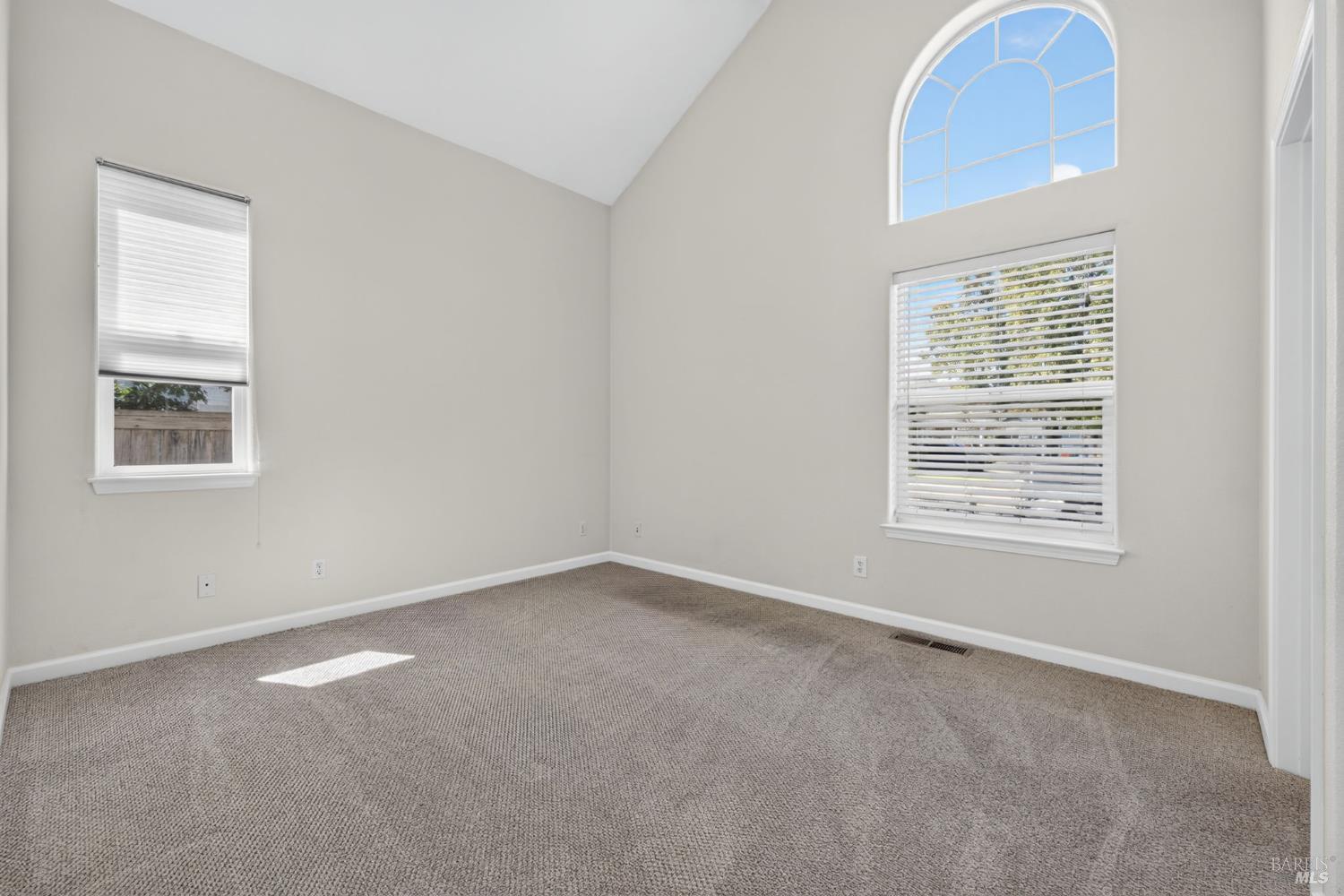2038 Red Oak Circle Santa Rosa CA 95403