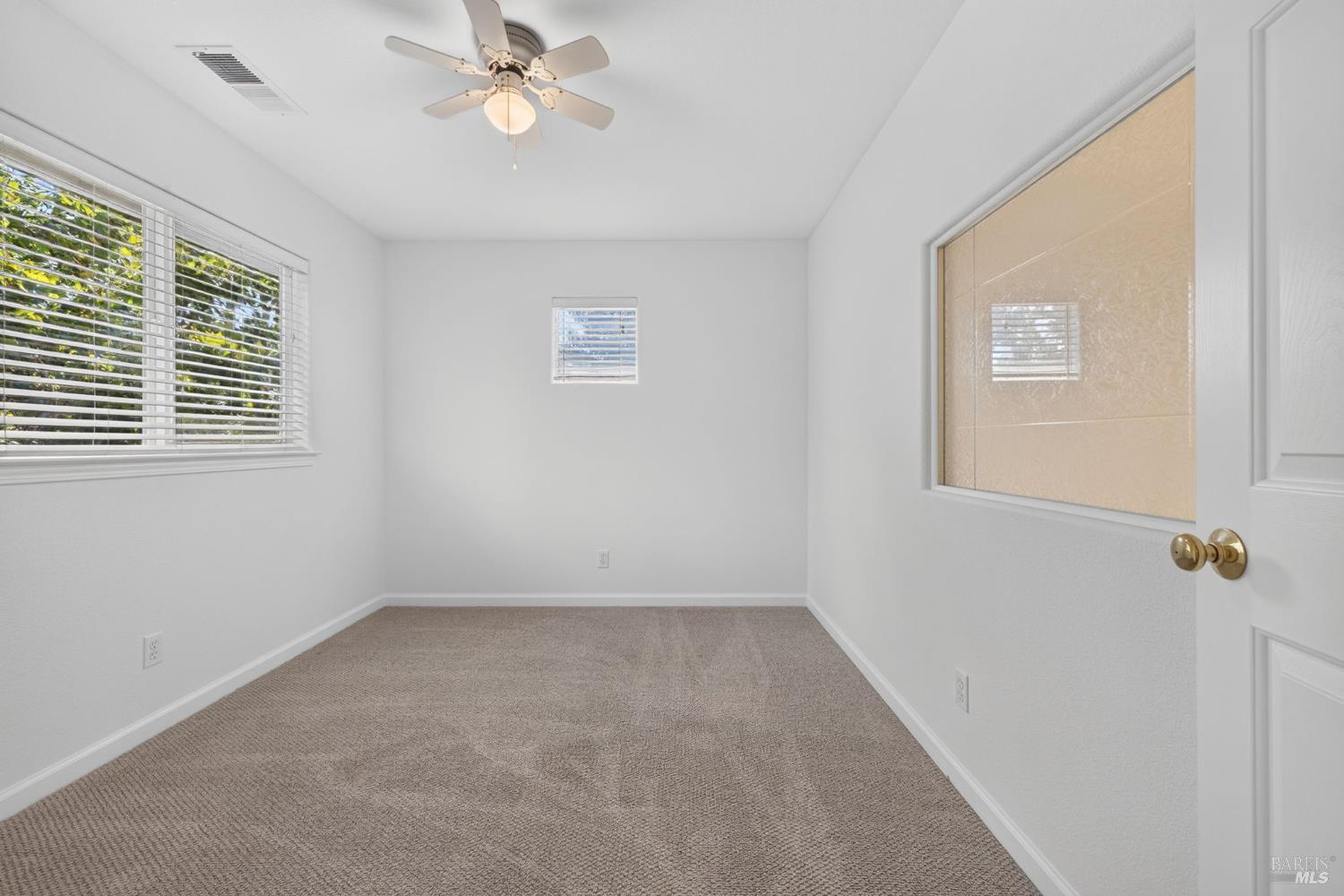2038 Red Oak Circle Santa Rosa CA 95403