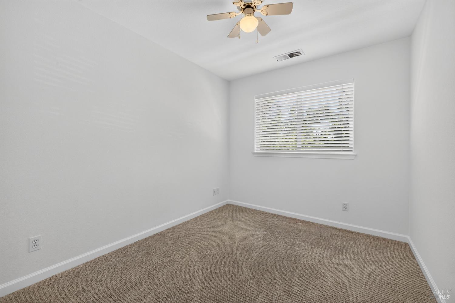 2038 Red Oak Circle Santa Rosa CA 95403
