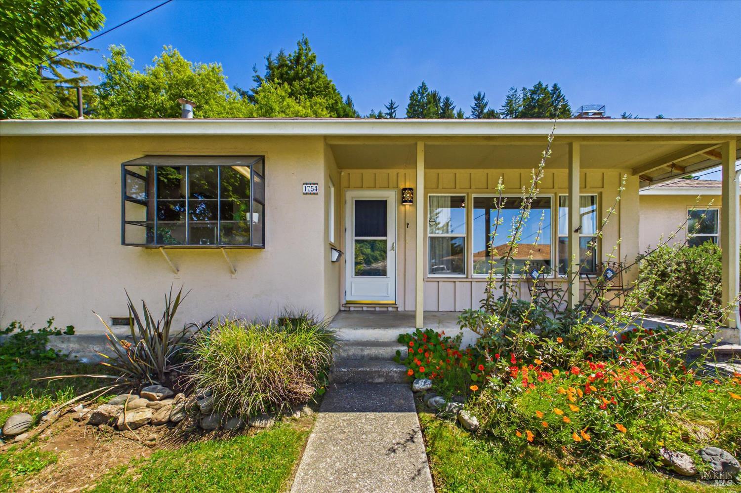 1754 Virginia Way Arcata CA 95521