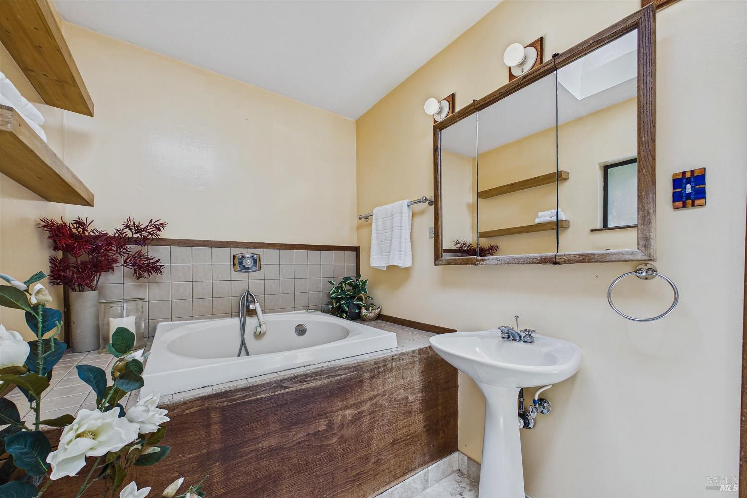 1754 Virginia Way Arcata CA 95521