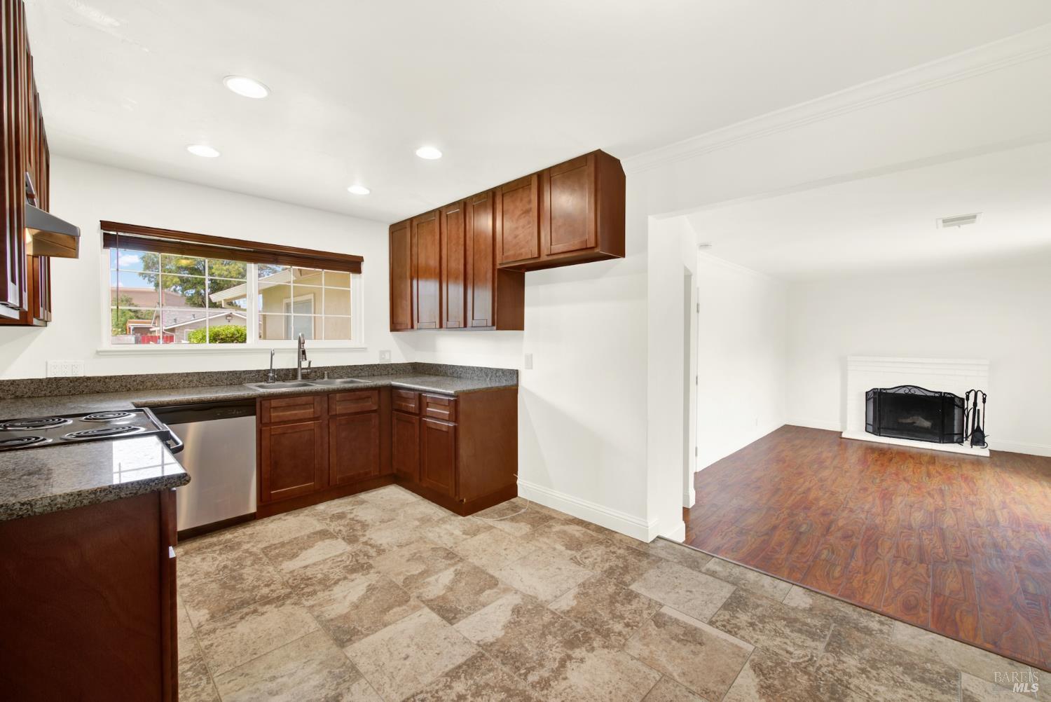 275 Bowline Drive Vacaville CA 95687