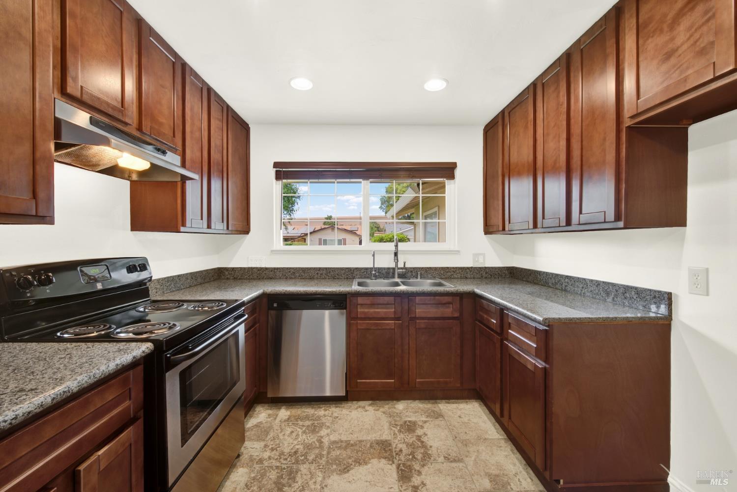 275 Bowline Drive Vacaville CA 95687