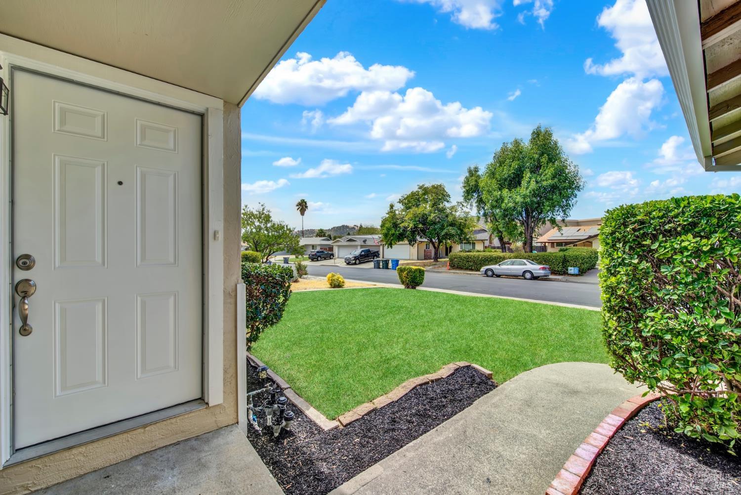 275 Bowline Drive Vacaville CA 95687