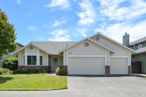9151 Piccadilly Circle Windsor CA 95492